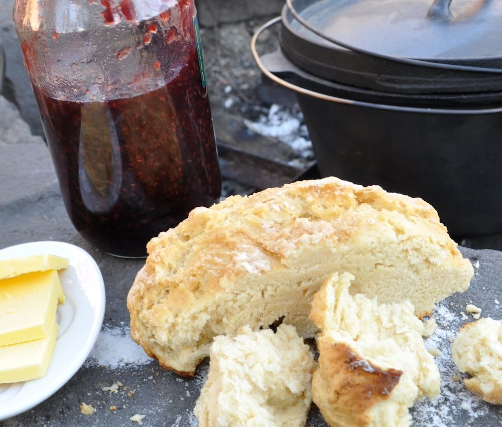 Camp kitchen: meals for camping