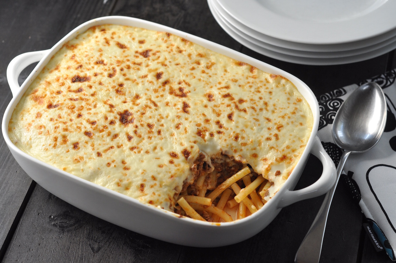 Pastitsio: Greek pasta bake