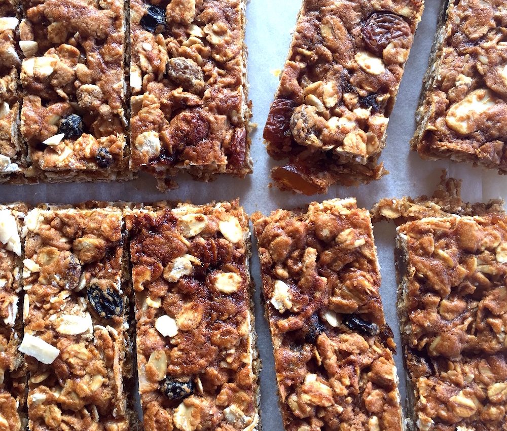 Homemade muesli bars