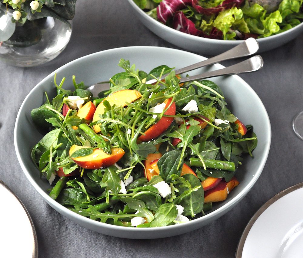 Asparagus and salted ricotta salad