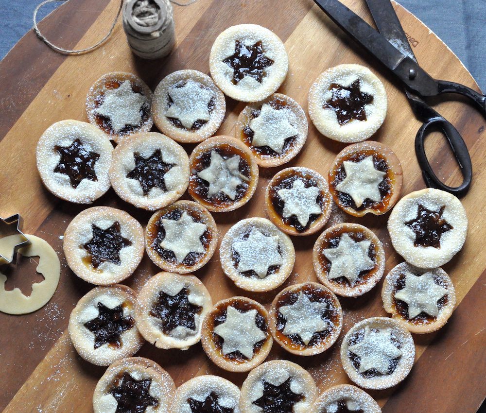 Fruit mince tarts